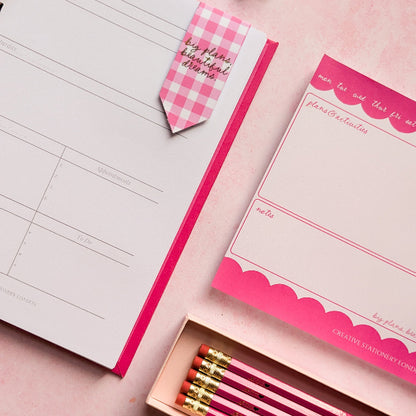 CSL Colour Choice | Personalised Yearly Undated Planner, Daily Desk Planner & Pencil Bundle | Velvet Rose